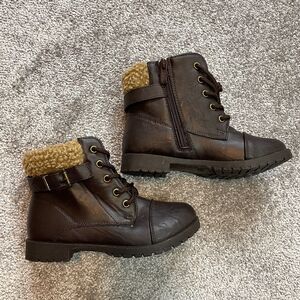 Wanted Girls Size 1 Boots Dark Brown Lace-up with Side Zipper Betsy Ankle Sherpa